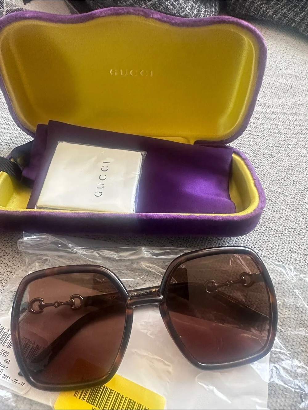 Gucci Tortoiseshell Square Frame Women's Sunglasses with Gold Accents - Brown